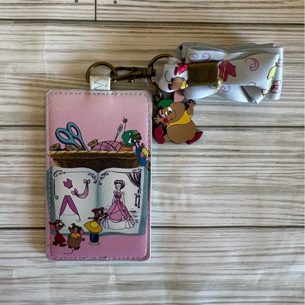 🎀Loungefly Disney Cinderella Dress Making Lanyard